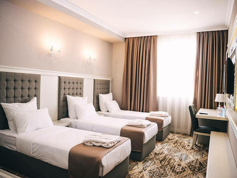 Emerald Suite Hotel Baku Extérieur photo